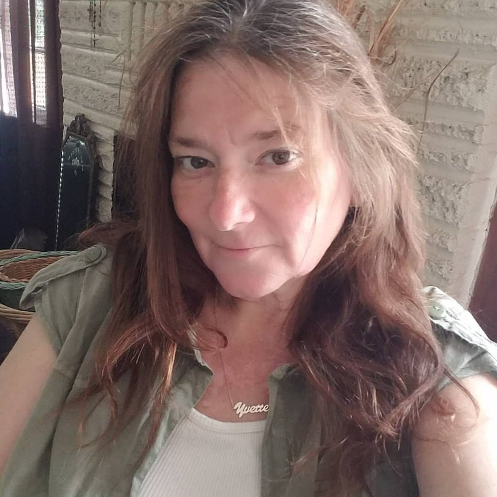 Meet your Posher, Yvette Fay